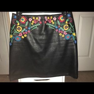 Zara Basic Embroidered Faux Leather Mini Skirt